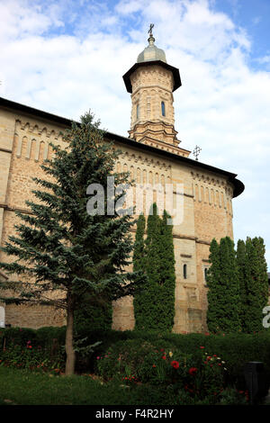 Das Kloster Dragomirna entstand in den ersten drei Jahrzehnten des 17. Jahrhunderts, 15 km von Suceava, in Mitocu Dragomirnei Stockfoto