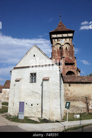 Die befestigte Kirche Wurmloch, erbaut im 14. Jahrhundert, UNESCO-Weltkulturerbe, Valea Viilor Deutsch Wurmloch ist ein muni Stockfoto