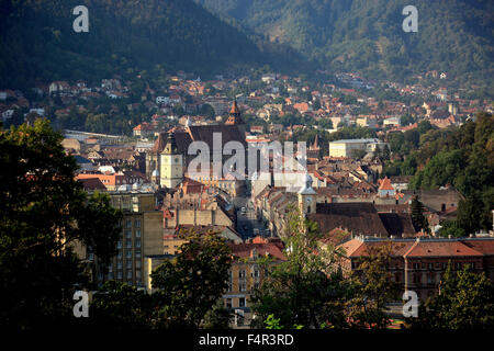 Blick auf die Stadt von der Festung auf der Burg Hügel Cetatuia Dealul Cetatii, Brasov, Siebenbürgen, Rumänien Stockfoto