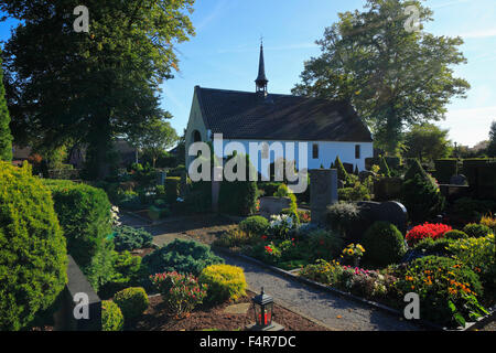 Sebastianuskapelle Auf Dem Friedhof einer der Bergstrasse in Wachtendonk, Niederrhein, Naturpark Maas-Schwalm-Nette, Nordrhein-Westfalen Stockfoto