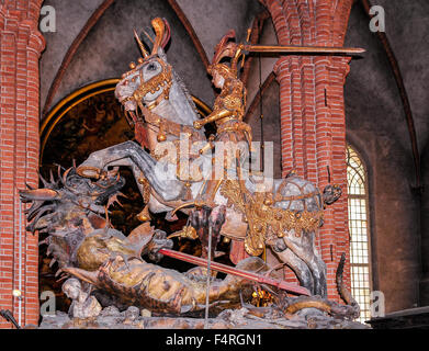 Schweden Stockholm 1489 Statue des St. George und der Drache Storkyrkan Kathedrale in Gamla Stan aus dem 13. Jahrhundert Stockfoto