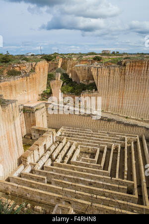 Ciutadella, Stadt, Lithica, Menorca, Insel, Spanien, Europa, S'Hostal, Architektur, Balearen, groß, tief, Steinbruch, Stein, touristische Stockfoto