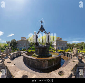 Italien, Europa, Lazio, Bagnaia, Burg, Wasser, Quelle, Brunnen, Garten, Villa Lante Delle Rovere Stockfoto