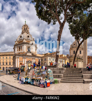 Italien, Europa, Latium, Rom, Roma, Stadt, Dorf, Wald, Holz, Bäume, Frühling, Menschen, Piazza della Madonna di Loretto Stockfoto