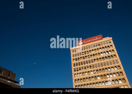 Banco Santander Hauptsitz in Plaza de Candelaria, Santa Cruz, Teneriffa, Kanarische Inseln, Spanien. Stockfoto