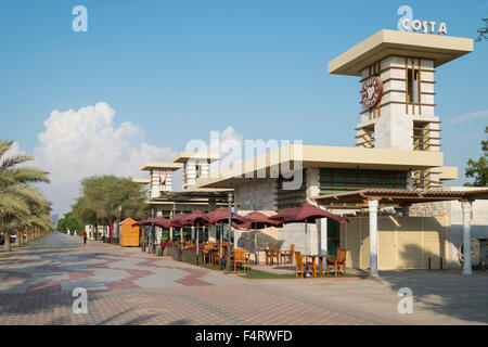 Moderne öffentliche Pavillon Gebäude auf Corniche in Ras al Khaimah (RAK) Emirat in Vereinigte Arabische Emirate Stockfoto