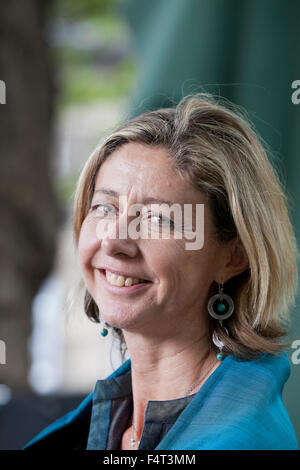 Christina Lamb OBE, der britische Journalist, Auslandskorrespondent für The Sunday Times, auf dem Edinburgh International Book Festival 2015 aktuell ist. Edinburgh. 31. August 2015 Stockfoto