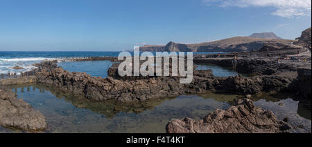 Spanien, Europa, Puerto de Las Nieves, Gran Canaria, Kanarische Inseln, Naturpools, Landschaft, Wasser, Sommer, Berge, Meer, Pers. Stockfoto
