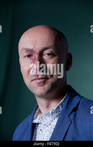 Christopher Brookmyre, dem schottischen Schriftsteller und Krimiautor, an das Edinburgh International Book Festival 2015. Edinburgh. 31. August 2015 Stockfoto