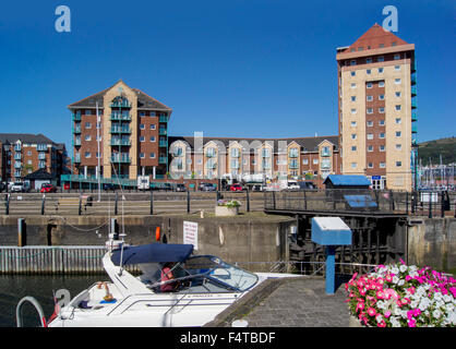 Europa, Großbritannien, Wales, Swansea Marina docks Stockfoto