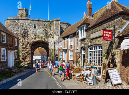 14thC Landtor Bogen, einen historischen Eingang in die Altstadt, Roggen, East Sussex, England, UK Stockfoto