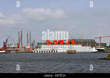 Das Amstel Botel an der Oosterdok ( IJ Port NDSM Wharf in Amsterdam Nord Niederlande ) Noordhollands Zeekanaal Amsterdam, Niederlande, Stockfoto