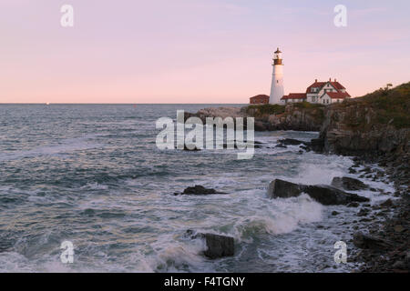 Portland Head Lighthouse, der älteste Leuchtturm in Maine, Cape Elizabeth, Maine, USA Stockfoto