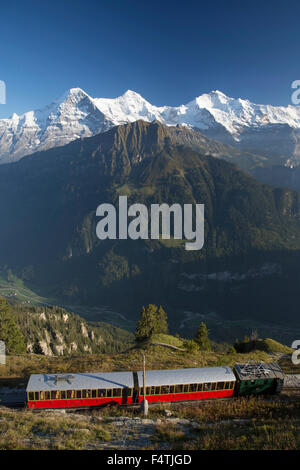 Schynige Platte Straße vor Eiger, Mönch und Jungfrau, Stockfoto