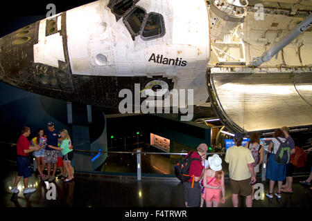 Space Shuttle Atlantis Display an der John F. Kennedy Space Center, Merritt Insel, Florida, USA. Stockfoto