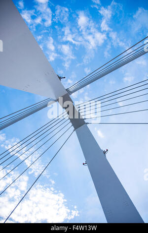 Daishihashi Brücke verbindet über Tamagawa Fluss, Ota-Ku, Tokio und Kawasaki City, Präfektur Kanagawa, Japan Stockfoto