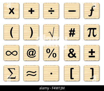 Eine Reihe von mathematischen Symbolen auf hölzerne Quadrate auf weißem Hintergrund Stockfoto