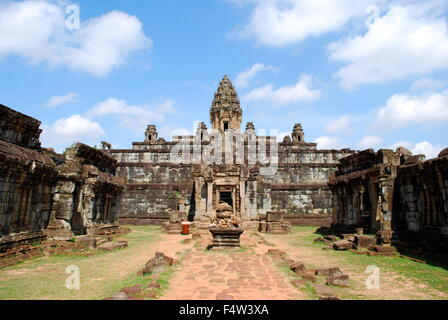 Preah Ko, Teil der Roluos-Gruppe von antiken Tempeln in Angkor archäologischer Park, Siem Reap, Kambodscha. Stockfoto