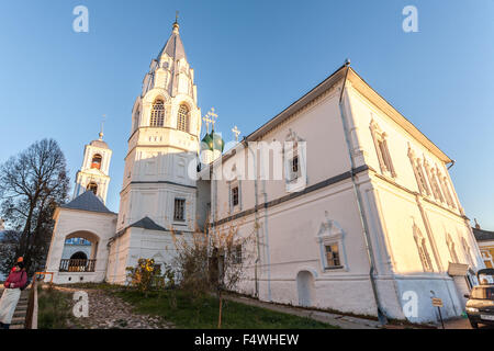 Pereslawl-Salesskij, Russland-20. Oktober 2015: Nikita-Kloster, gründet im Jahre 1010.  Kirche der Mariä Verkündigung der Blesse Stockfoto