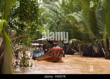 Recorrido de Barco Por Las Aldeas Cercanas ein My Tho. Canal de Bao Dinh. Delta del Mekong. Stockfoto