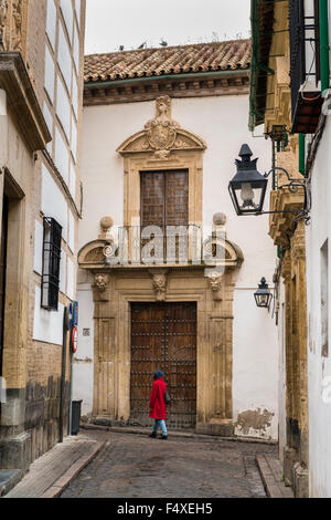 Cordoba, 18. Dezember 2013 rund um alte Cordoba in Spanien. Das ehemalige jüdische Viertel ist eines der ältesten Teile und ist voll von alten Stockfoto