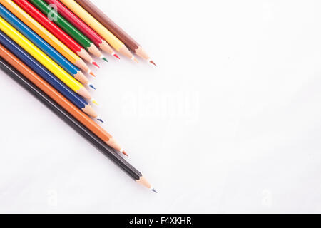 Buntstifte isoliert auf weißem Hintergrund Stockfoto