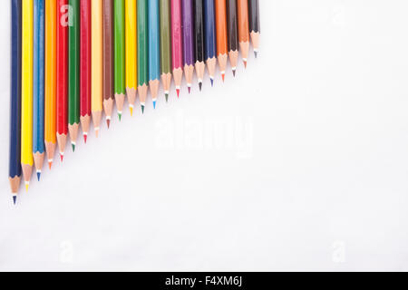 Buntstifte isoliert auf weißem Hintergrund Stockfoto