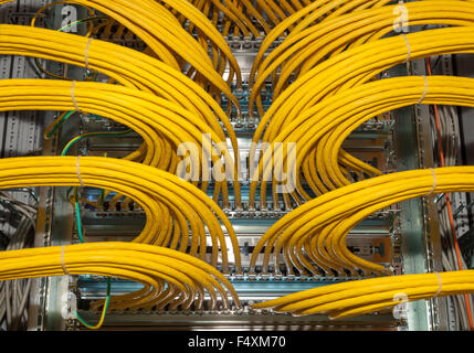 Netzwerk Verteiler in einem Rechenzentrum für den Austausch von Internet Stockfoto