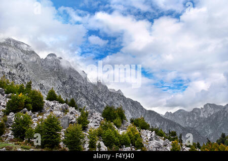 Albanische hohe Gebirge Nord Alpen Tropoja Valbona-Tal Stockfoto