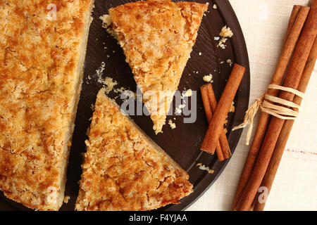 Apfelkuchen mit Zimt Stockfoto