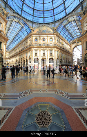 Galleria Vittorio Emanuele II, Galerie, Milano, Mailand, Lombardei, Lombardei, Italien Stockfoto