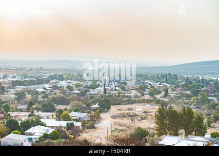 PRIESKA, Südafrika - 24. August 2015: trübe und staubig Blick auf Prieska in der Northern Cape Provinz von Südafrika. Der Gar Stockfoto