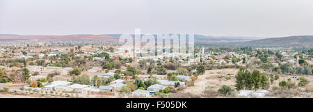 PRIESKA, Südafrika - 24. August 2015: Sunrise Panorama der Prieska in der Northern Cape Provinz von Südafrika. Der Gariep R Stockfoto