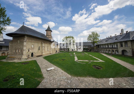 Neamt Klosterkirche von starken Mauern umgeben Stockfoto