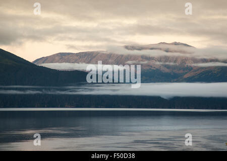 Aussicht von den Seward Highway in Girwood, Alaska. Stockfoto