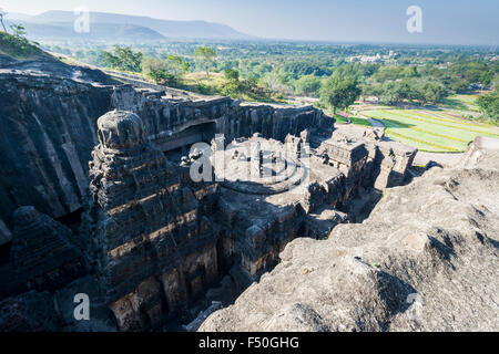 Detail der Höhle 16, der kailashanatha Höhle, in der zum UNESCO-Weltkulturerbe ellora. Alle die Tempel aus dem Vollen geschnitzt werden Stockfoto