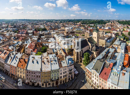 Lviv Panoramablick aus der Vogelperspektive auf aus der Stadt in der Ukraine Stockfoto