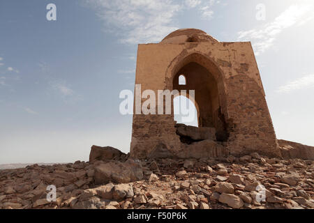 Qubbet el-Hawa-Grab des Windes, der gewölbte muslimischen Schrein in der Adligen Gräber, Aswan, Oberägypten Stockfoto