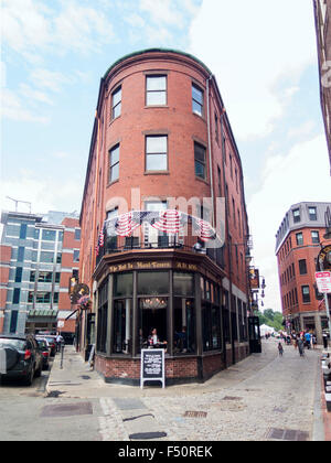 Die Glocke im Hand-Taverne Stockfoto