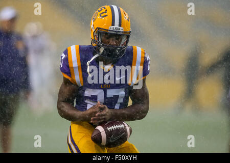 Baton Rouge, LA, USA. 24. Oktober 2015. LSU Tigers defensive zurück Brandon Surtain (27) vor dem Spiel zwischen den Western Kentucky Hilltoppers und die LSU Tigers im Tiger Stadium in Baton Rouge, Louisiana Stephen Lew/CSM/Alamy Live-Nachrichten Stockfoto