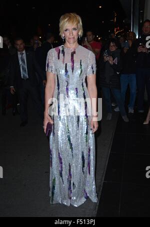 New York, NY, USA. 25. Oktober 2015. Toni Collette im Ankunftsbereich für MISS YOU bereits Premiere, Museum of Modern Art (MoMA), New York, NY 25. Oktober 2015. Bildnachweis: Derek Sturm/Everett Collection/Alamy Live-Nachrichten Stockfoto