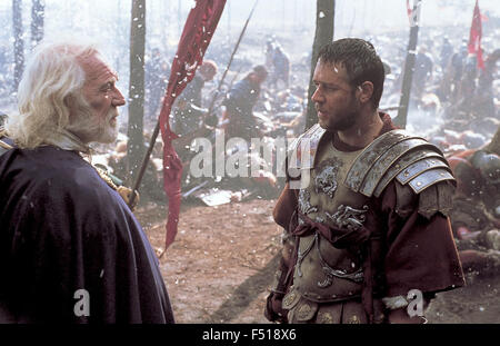 Gladiator ist ein episches Historiendrama 2000-Film unter der Regie von Ridley Scott, mit Russell Crowe.  Dieses Foto ist nur zu redaktionellen Zwecken und unterliegen dem Copyright von der Filmgesellschaft und/oder der Fotograf von dem Film oder der Firma zugeordnet und kann nur durch Veröffentlichungen im Zusammenhang mit der Förderung der oben genannten Film reproduziert werden. Eine obligatorische Gutschrift auf die Filmgesellschaft ist erforderlich. Der Fotograf sollte auch angerechnet werden, wenn bekannt. Stockfoto