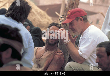 Gladiator ist ein episches Historiendrama 2000-Film unter der Regie von Ridley Scott, mit Russell Crowe.  Dieses Foto ist nur zu redaktionellen Zwecken und unterliegen dem Copyright von der Filmgesellschaft und/oder der Fotograf von dem Film oder der Firma zugeordnet und kann nur durch Veröffentlichungen im Zusammenhang mit der Förderung der oben genannten Film reproduziert werden. Eine obligatorische Gutschrift auf die Filmgesellschaft ist erforderlich. Der Fotograf sollte auch angerechnet werden, wenn bekannt. Stockfoto