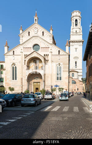 Die Kathedrale von Verona (Kathedrale Santa Maria Matricolare, Duomo di Verona) wurde im Jahre 1187 geweiht Stockfoto