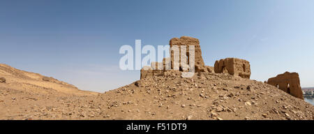 Qubbet el-Hawa-Grab des Windes, der gewölbte muslimischen Schrein in der Adligen Gräber, Aswan, Oberägypten Stockfoto