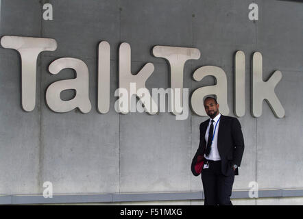 London, UK. 26. Oktober 2015. Bild: Talk Talk Londoner Büros. Aktien des Telekom Konzerns Talk Talk stark zurückgegangen, da Investoren bleiben weg nach dem Cyberangriff von Hackern, die Kunde-Bank-Konten Guthaben zugreifen: Amer Ghazzal/Alamy Live-Nachrichten Stockfoto