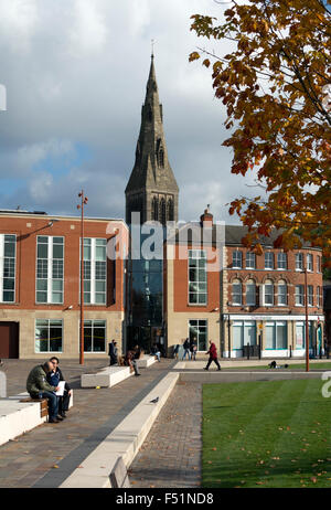 Jubilee Square und Kathedrale, Leicester, Leicestershire, England, UK Stockfoto