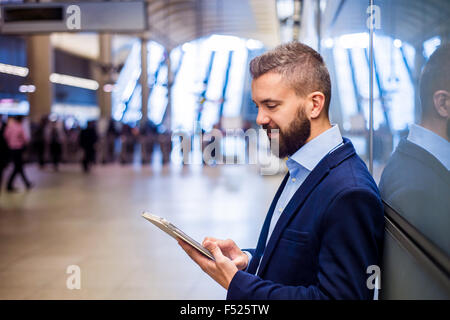 Geschäftsmann in u-Bahn Stockfoto