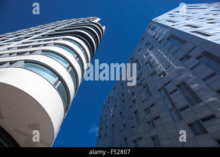 Die Eagle Mehrfamilienhaus und M von Montcalm Gebäuden in Old Street, London, UK Stockfoto