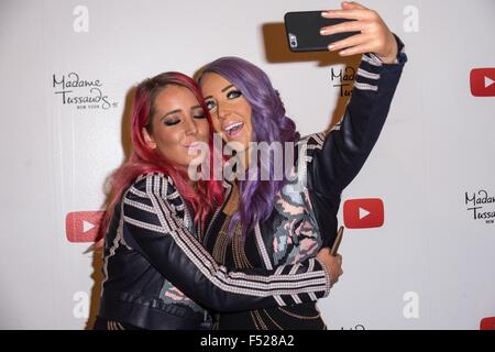 New York, NY, USA. 26. Oktober 2015. Jenna Mourey, alias Jenna Marbles bei der Pressekonferenz für Madame Tussauds New York enthüllt Wachs Abbildung von Jenna Marbles, Madame Tussauds, New York, NY 26. Oktober 2015. Bildnachweis: Steven Ferdman/Everett Collection/Alamy Live-Nachrichten Stockfoto